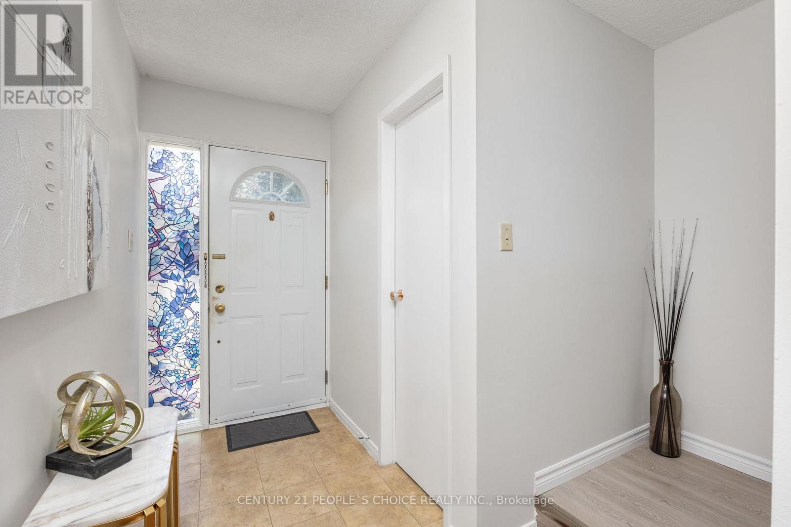 Photo 14 of 23 3500 Glen Erin Drive, Mississauga ON