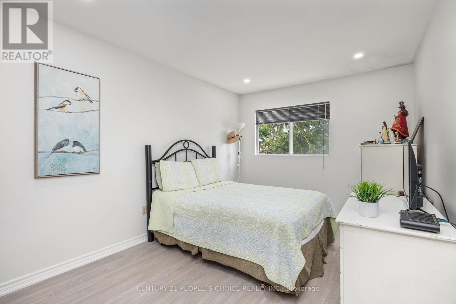 Photo 15 of 23 3500 Glen Erin Drive, Mississauga ON