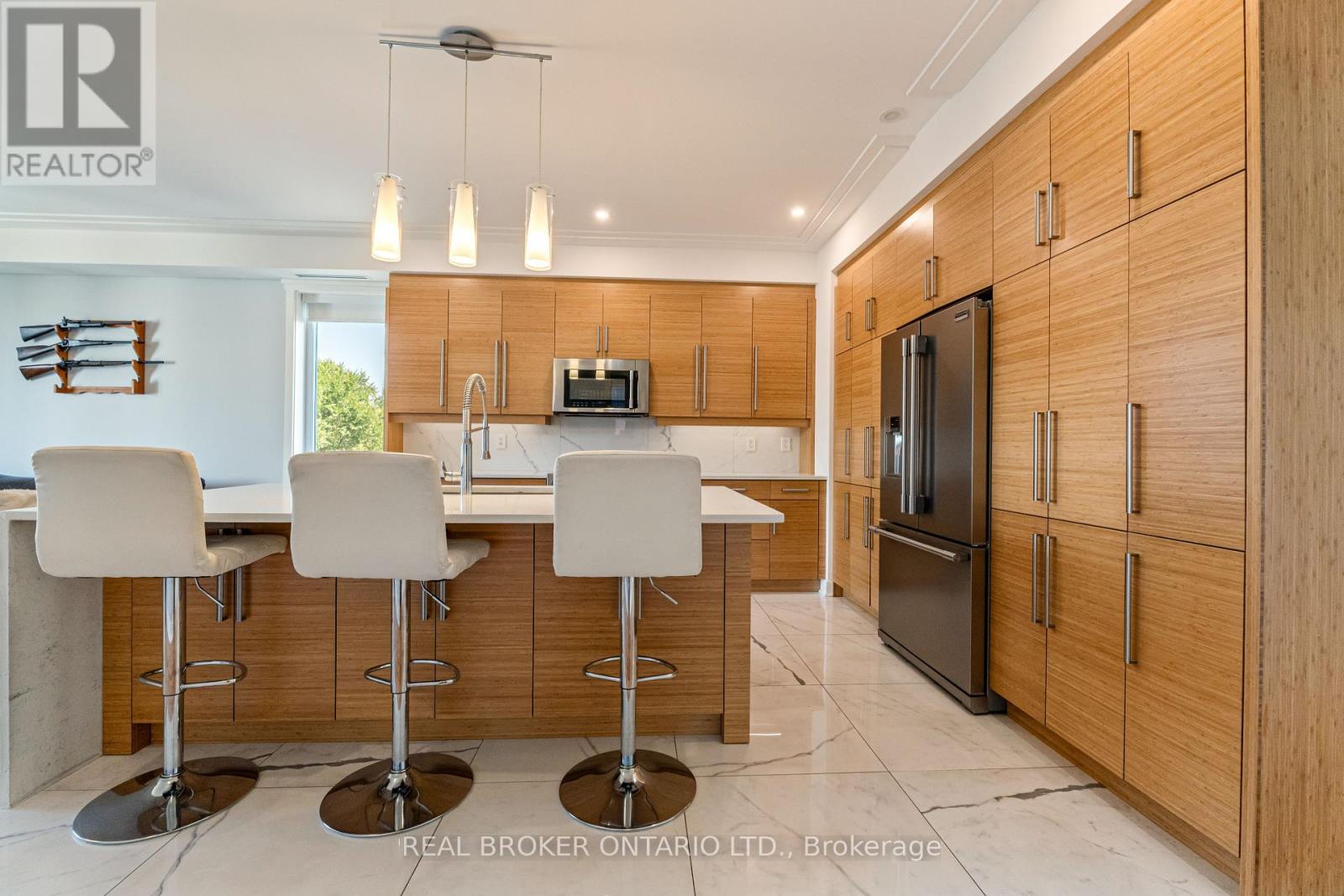 Photo 35 of 69 Donald Street, Ottawa ON