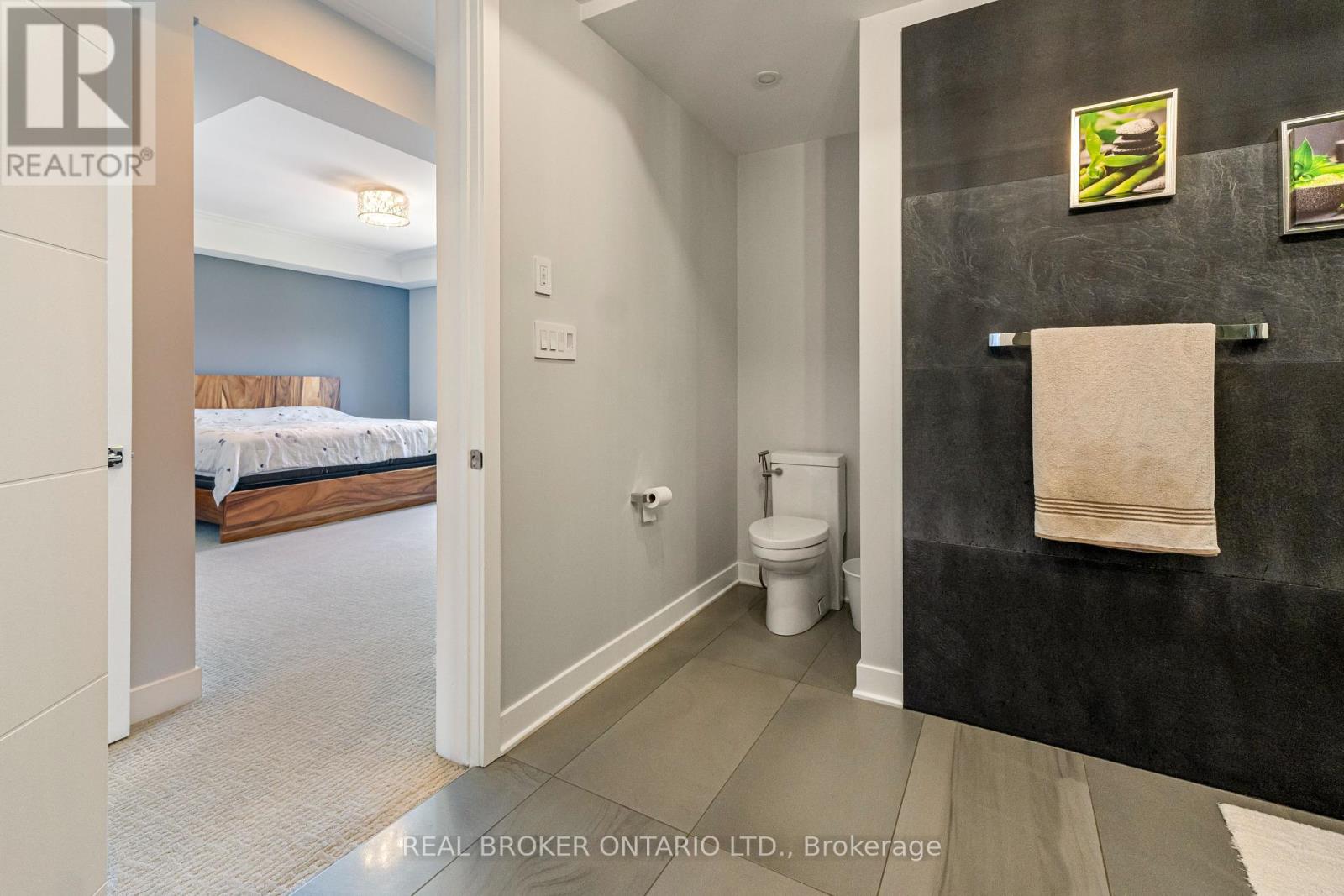 Photo 7 of 69 Donald Street, Ottawa ON