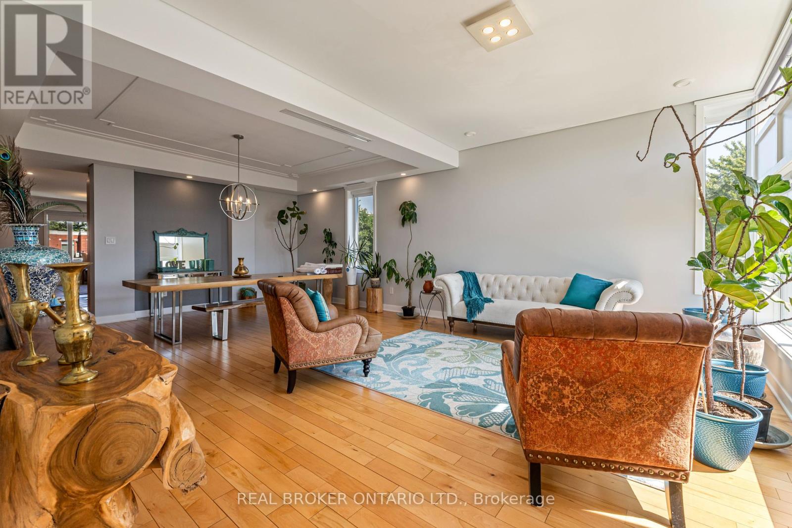 Photo 34 of 69 Donald Street, Ottawa ON