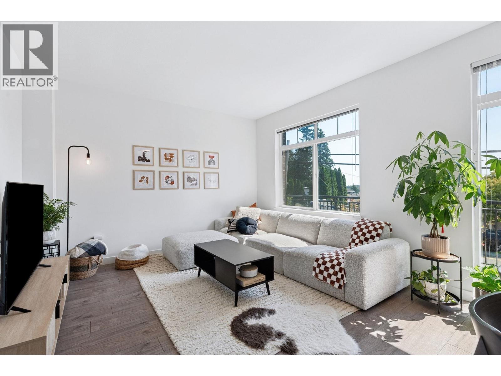 Photo 5 of 155 1220 Rocklin Street, Coquitlam BC
