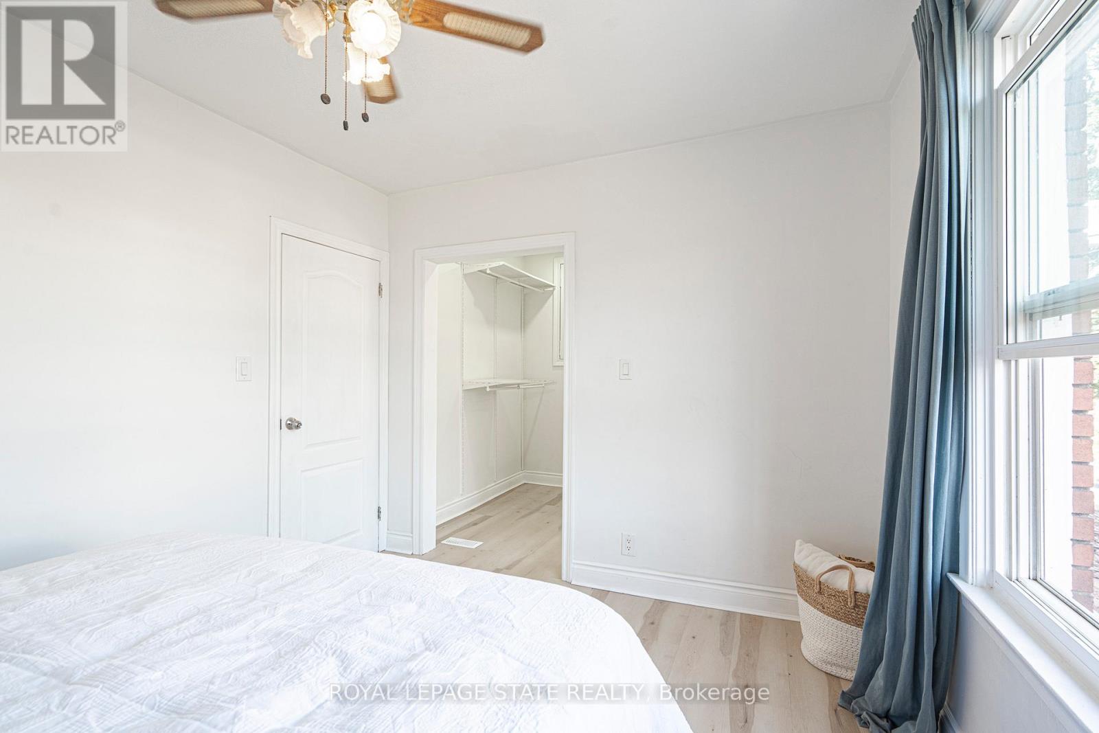 Photo 10 of 36 Spadina Avenue, Hamilton ON