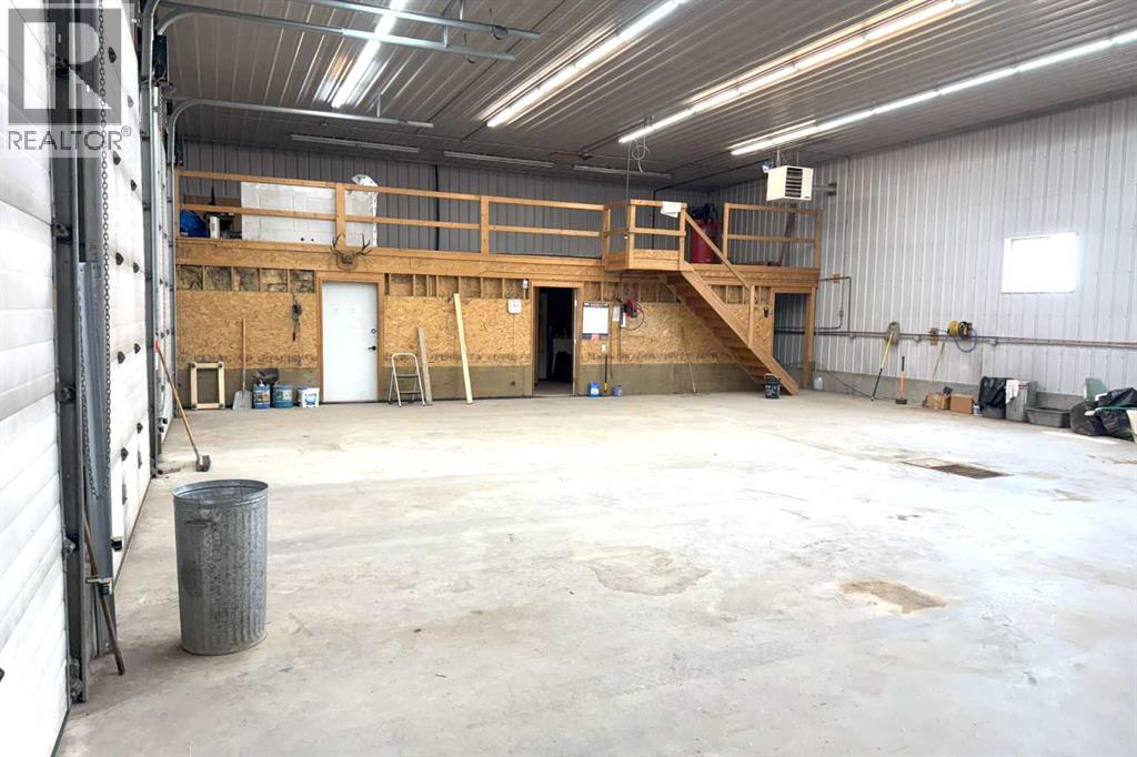 Photo 28 of 4806 52nd Street, Bentley AB
