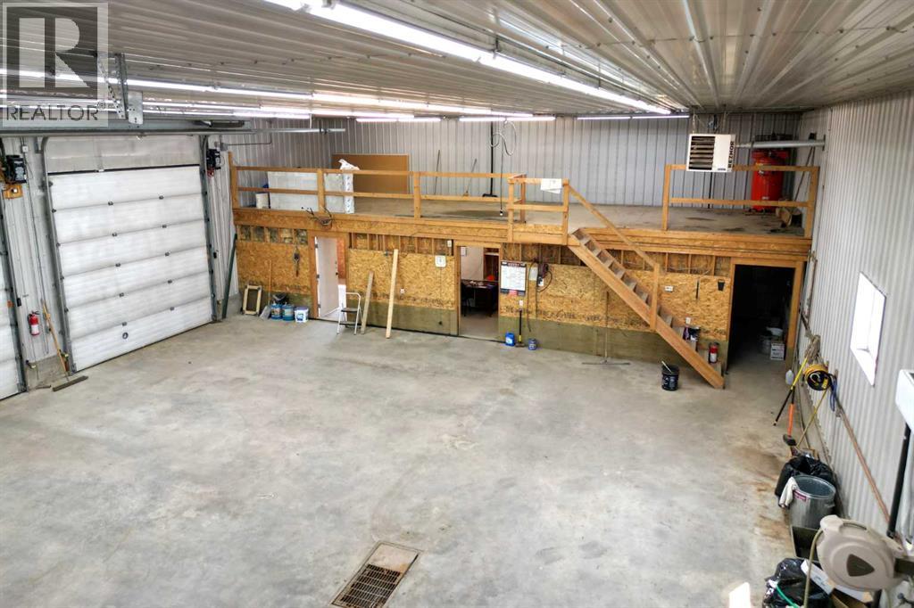 Photo 14 of 4806 52nd Street, Bentley AB
