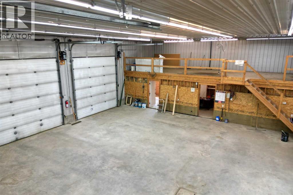Photo 11 of 4806 52nd Street, Bentley AB