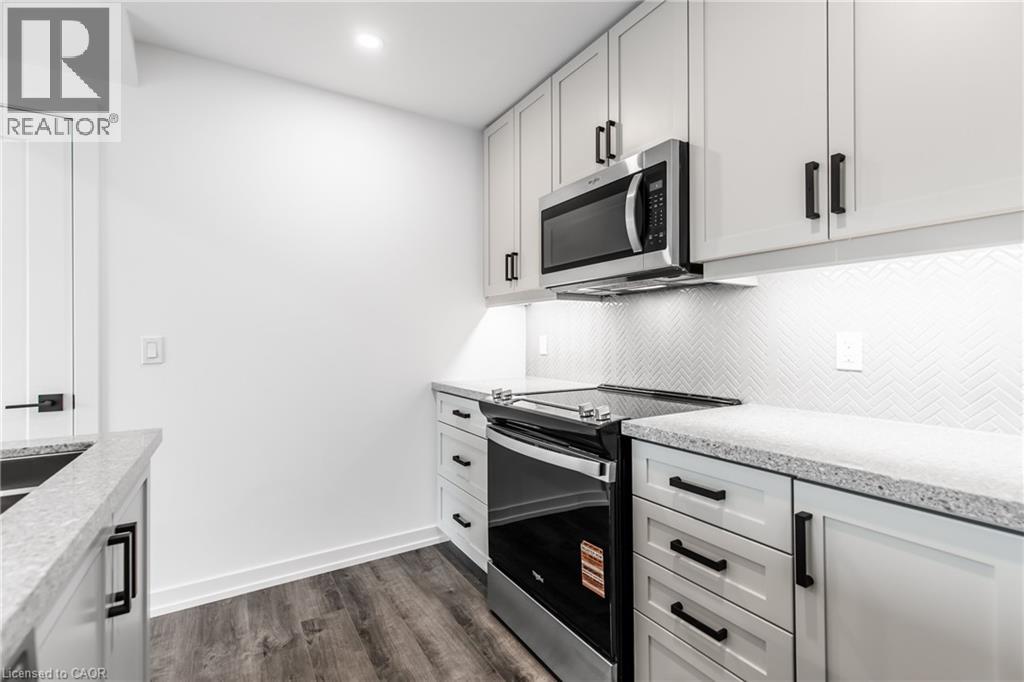Photo 11 of 243 Burke Street, Waterdown ON