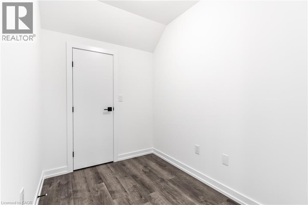 Photo 14 of 243 Burke Street, Waterdown ON