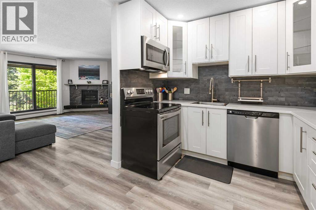 Photo 10 of 3201 4001 C 49 Street Nw, Calgary AB
