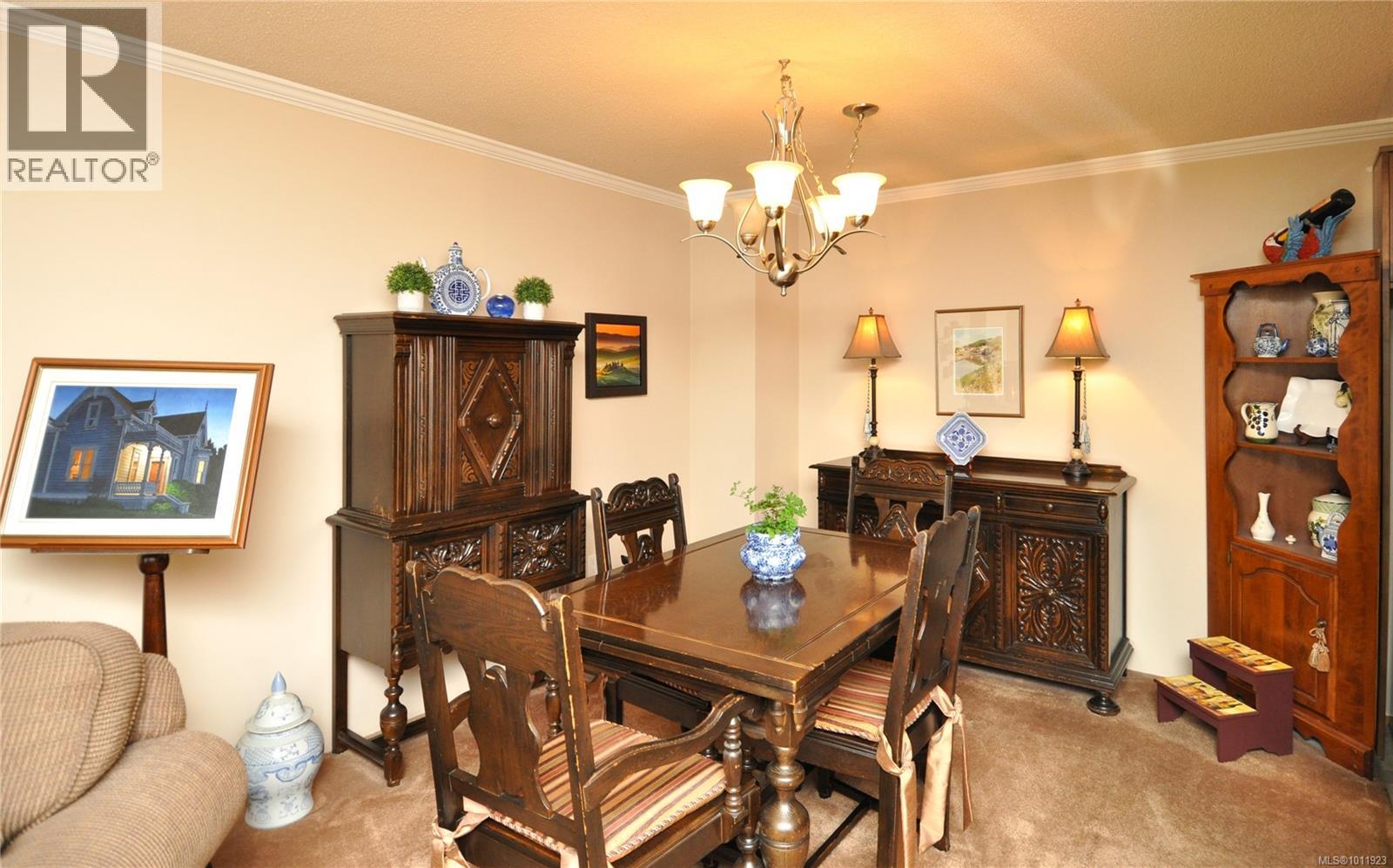 Photo 15 of 303 1068 Tolmie Ave, Saanich BC