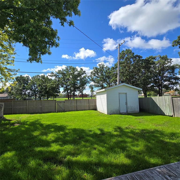 Photo 26 of 74 Cornwall Boulevard, Winnipeg MB