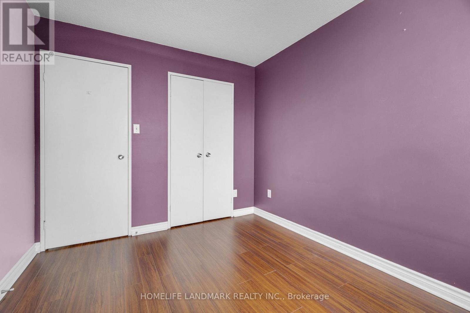 Photo 30 of 910 50 Elm Drive E, Mississauga ON