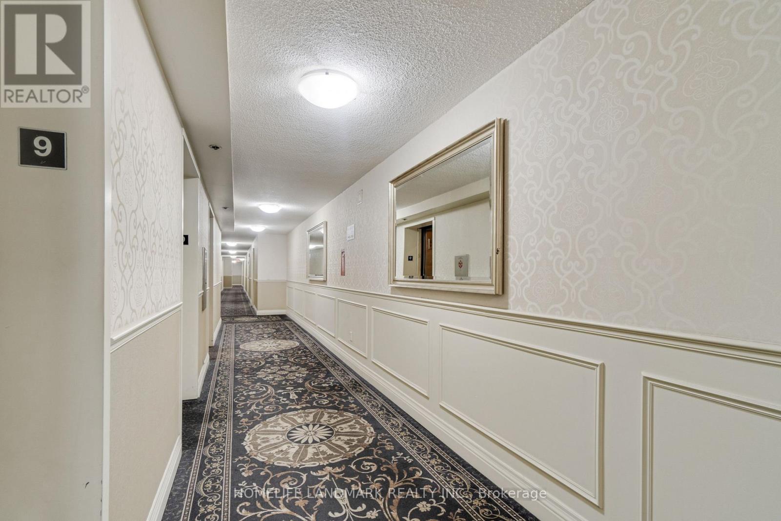 Photo 27 of 910 50 Elm Drive E, Mississauga ON
