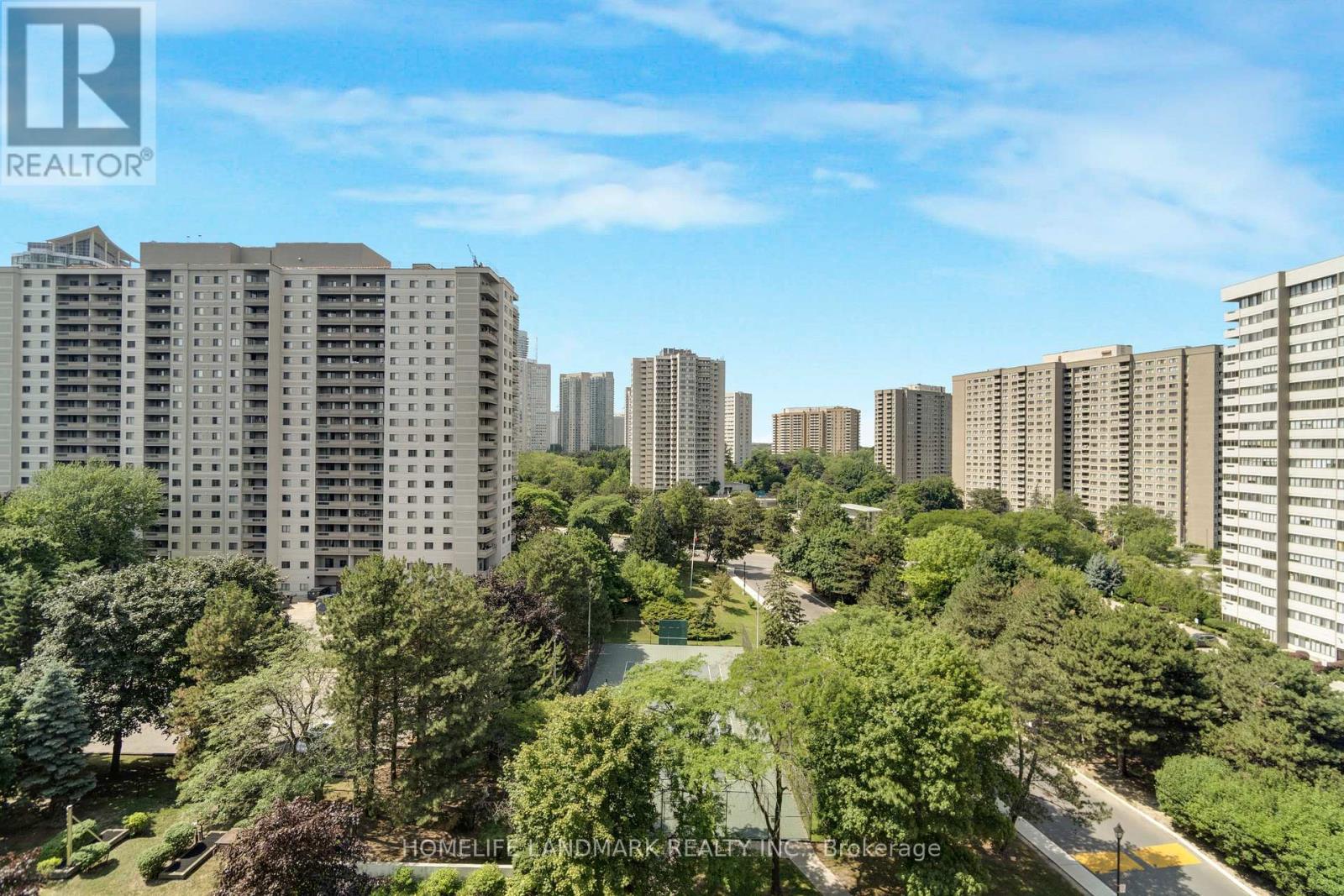 Photo 20 of 910 50 Elm Drive E, Mississauga ON