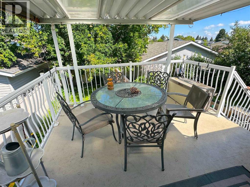 Photo 33 of 66 Niven Street, Red Deer AB
