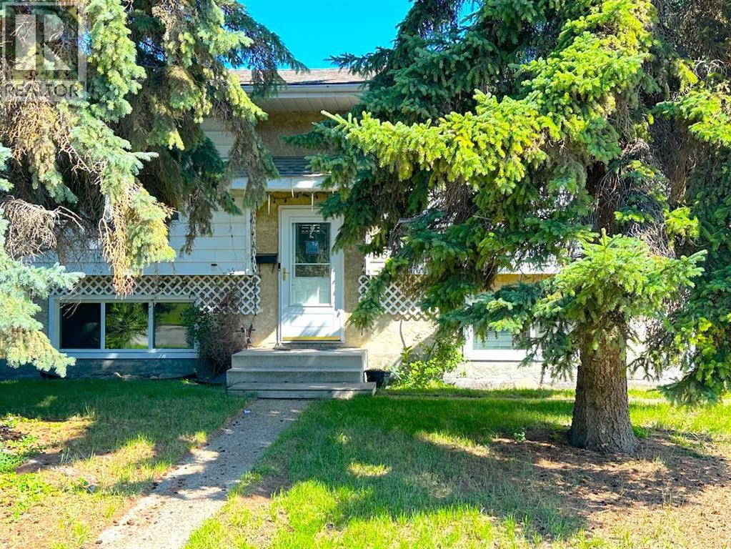 Photo 12 of 66 Niven Street, Red Deer AB