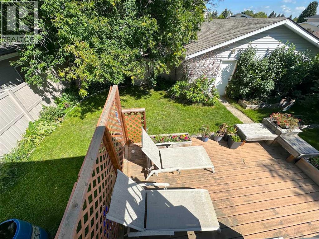 Photo 27 of 66 Niven Street, Red Deer AB