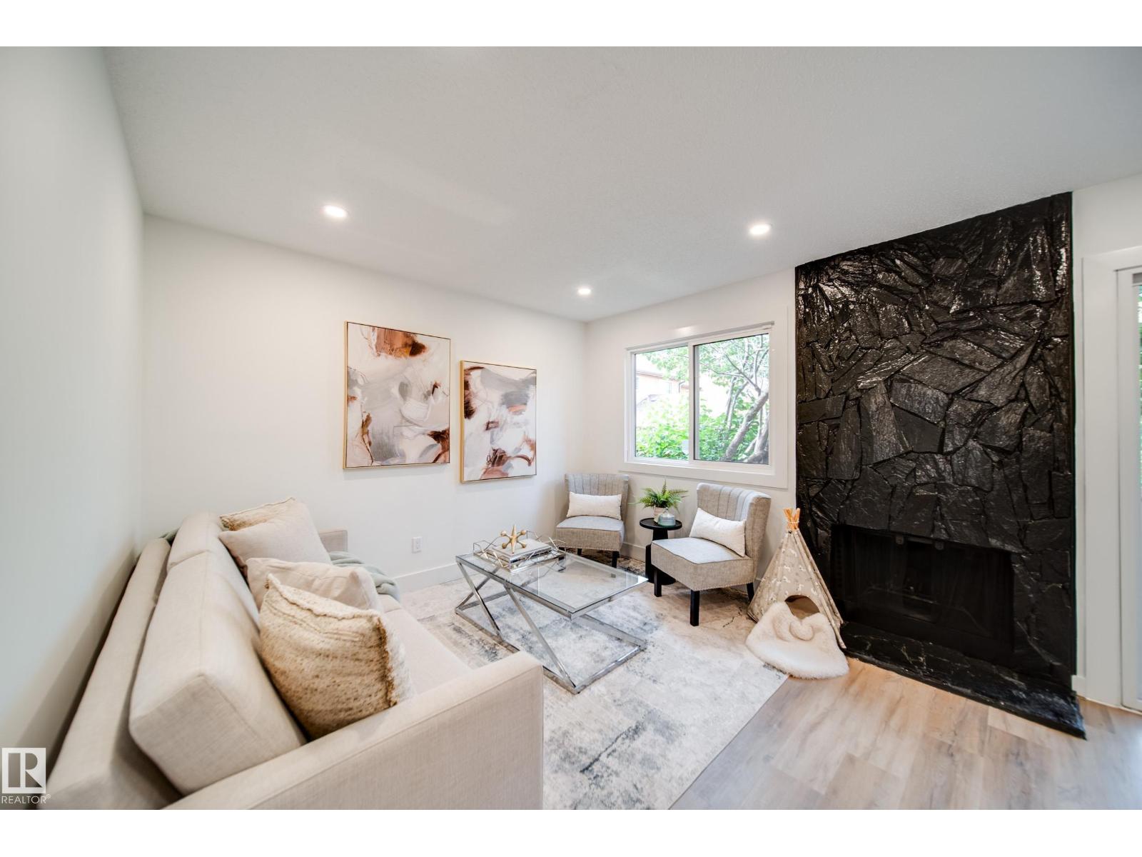 Photo 8 of 6098 Mill Woods Nw, Edmonton AB