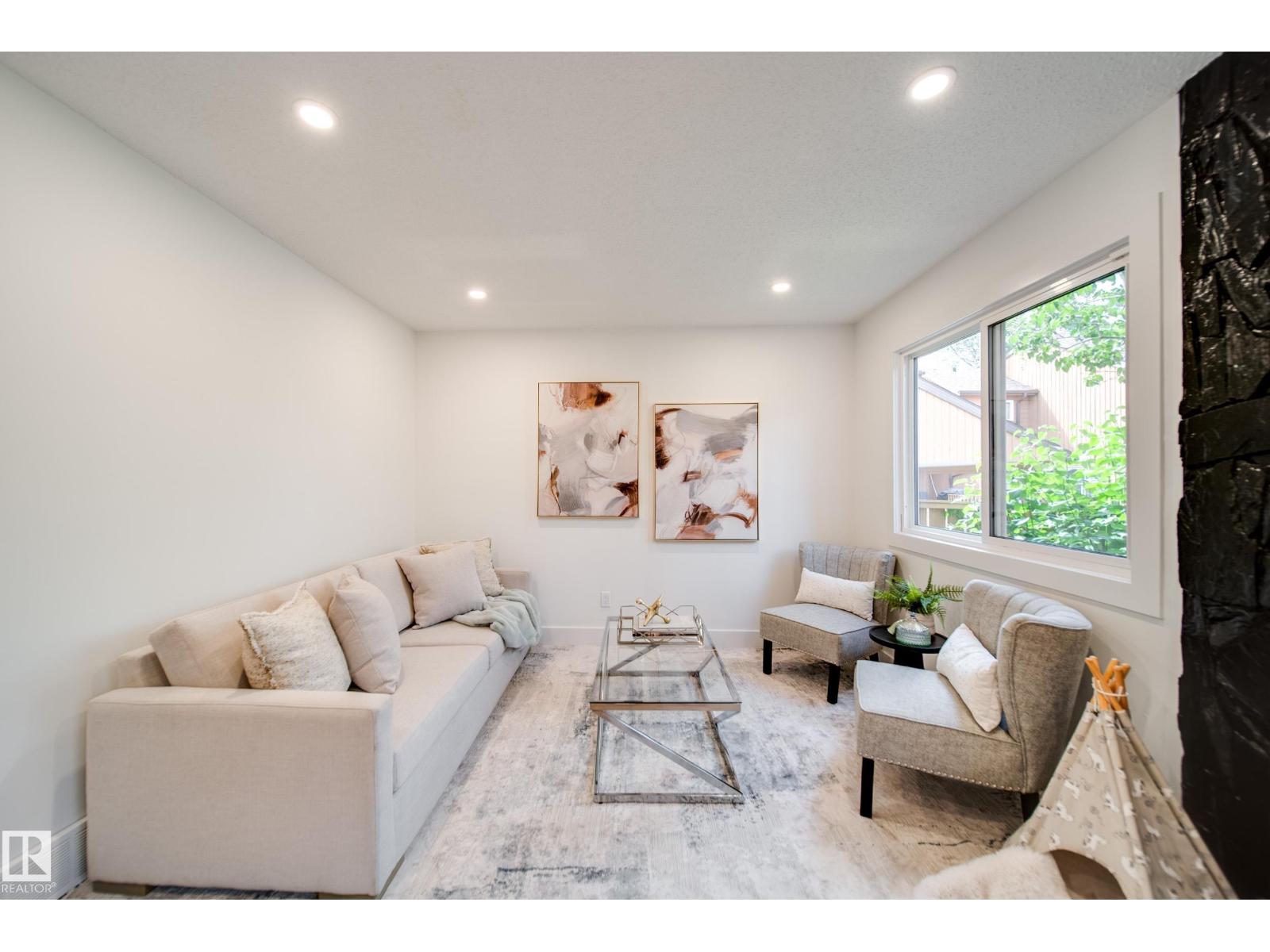 Photo 9 of 6098 Mill Woods Nw, Edmonton AB