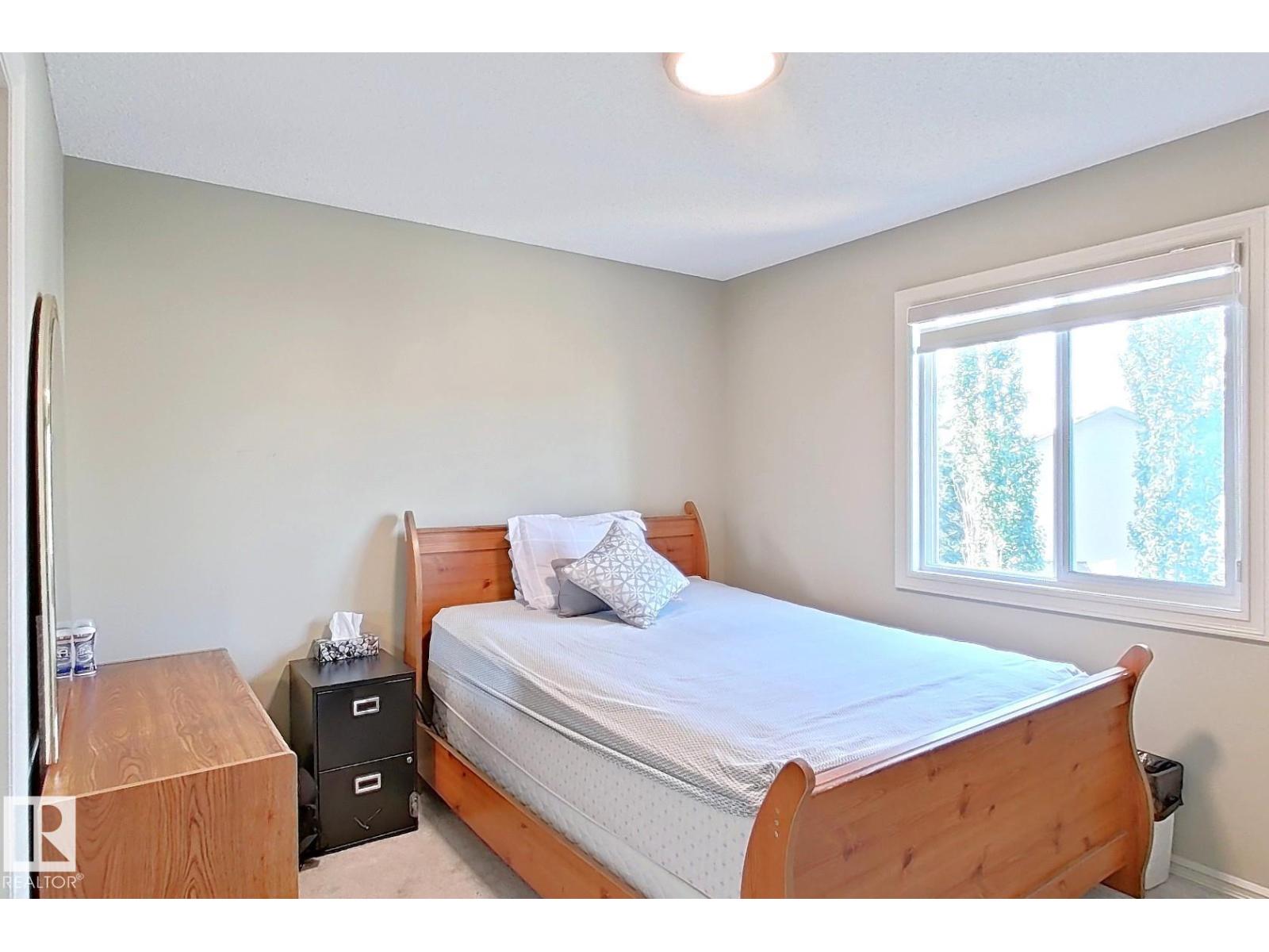 Photo 22 of 1206 Mckinney Co Nw, Edmonton AB