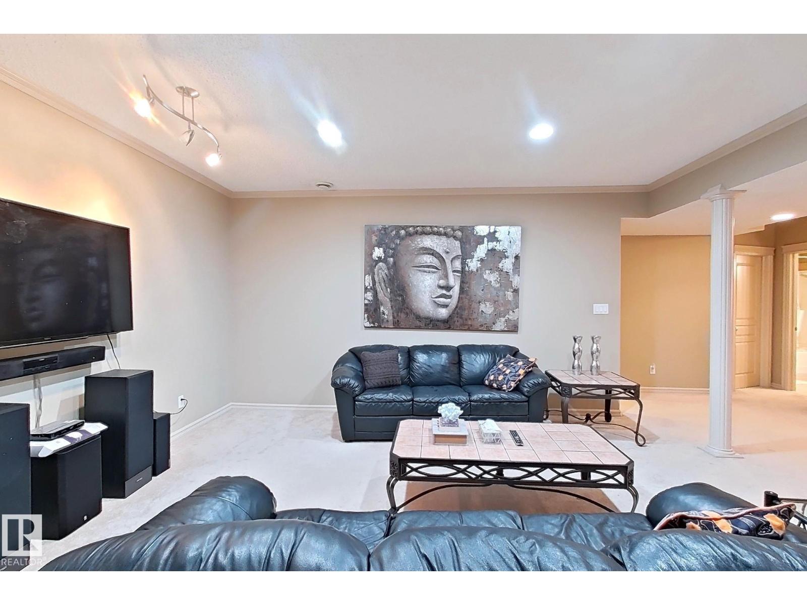 Photo 12 of 1206 Mckinney Co Nw, Edmonton AB