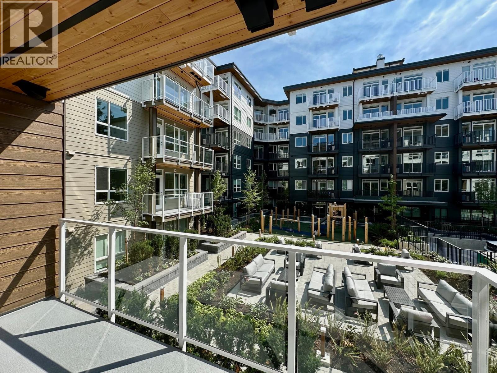 Photo 16 of 313 723 Grover Avenue, Coquitlam BC
