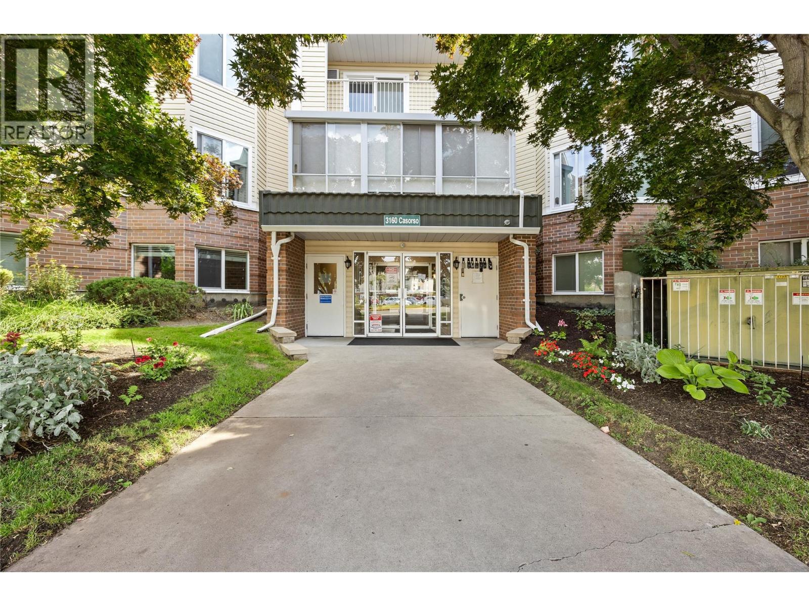 Photo 9 of 3160 Casorso Road Unit 412, Kelowna BC