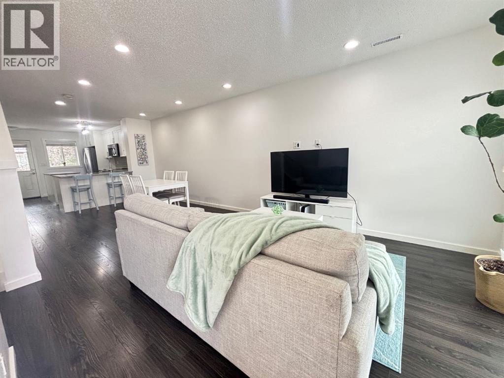 Photo 11 of 1513 2400 Ravenswood View Se, Airdrie AB