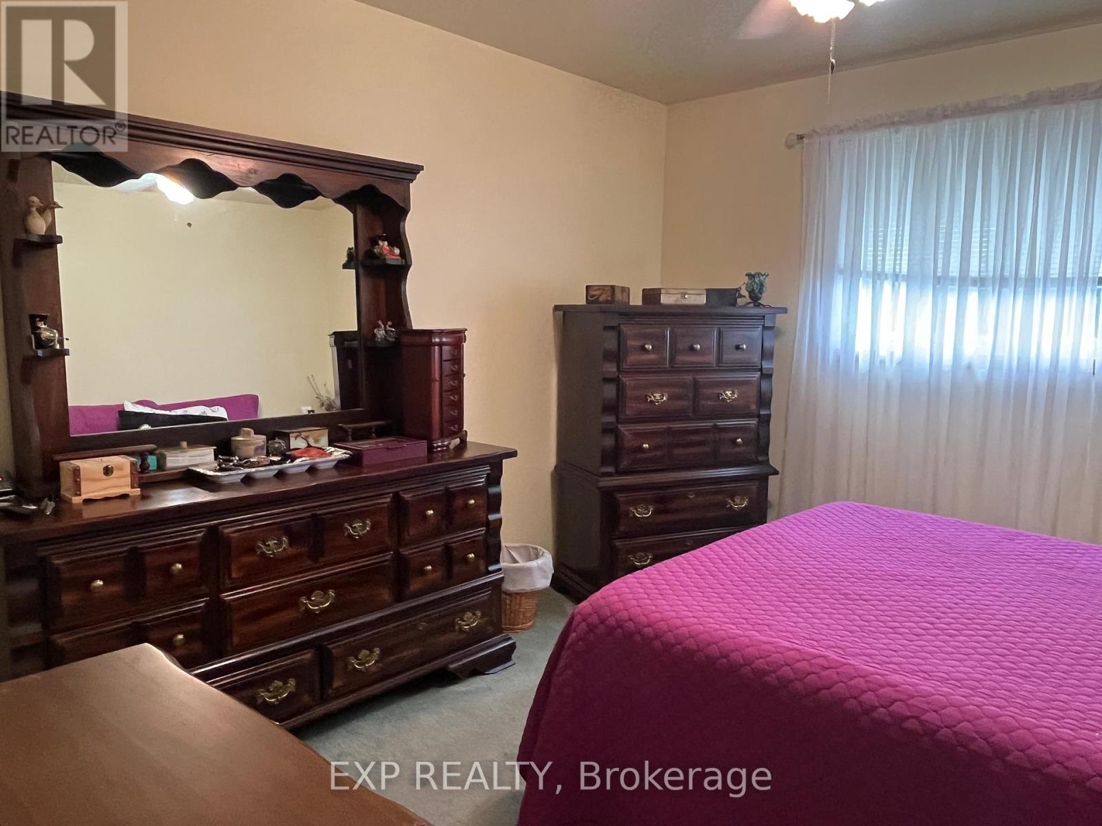 Photo 14 of 14 Dixie Place, Belleville ON