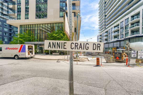 Photo 9 of 2006 70 Annie Craig Road E, Toronto ON
