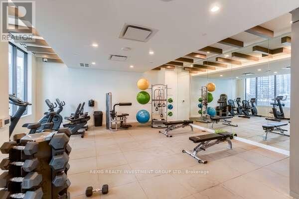 Photo 9 of 4007 70 Annie Craig Drive, Toronto ON