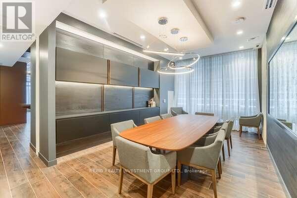 Photo 7 of 4007 70 Annie Craig Drive, Toronto ON