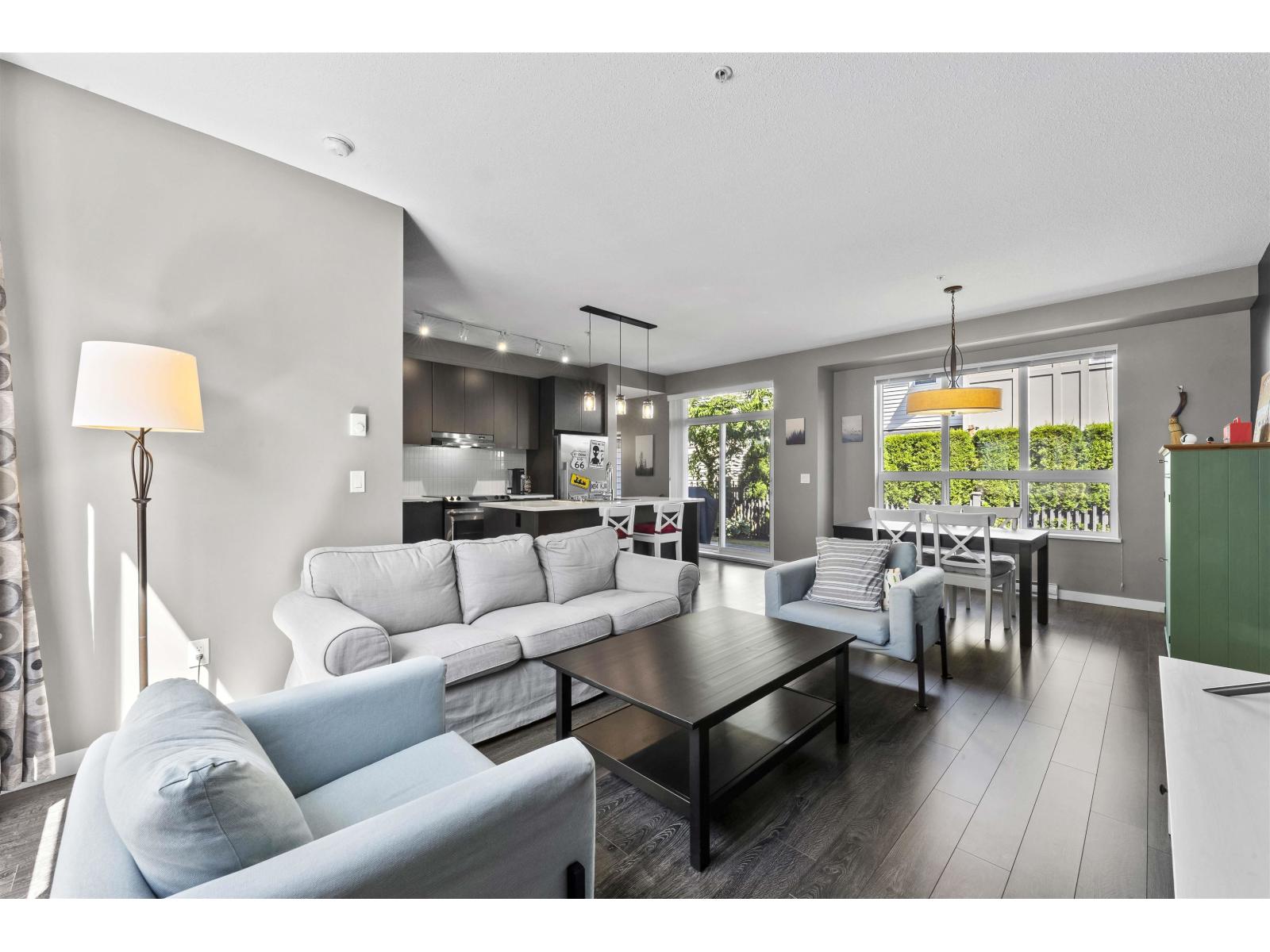 Photo 1 of 13 7848 209 Street, Langley BC