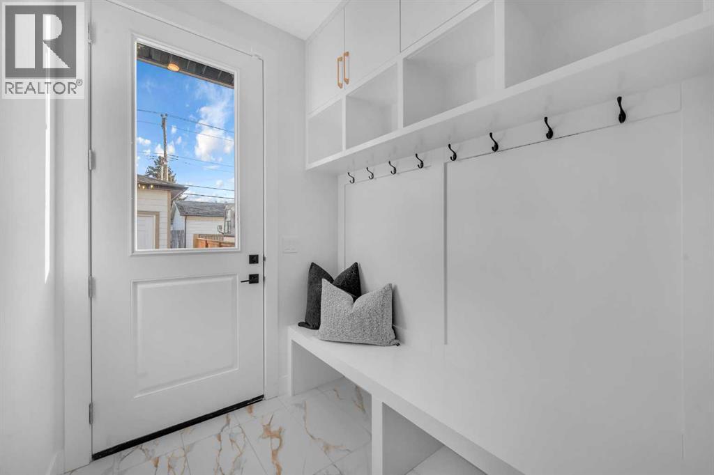 Single Family House for Sale in  Bowglen Road NW Bowness Calgary 