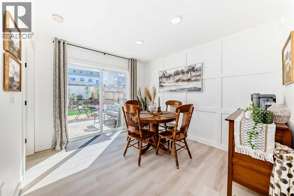 Photo 10 of 22 Vincent Gate, Sylvan Lake AB