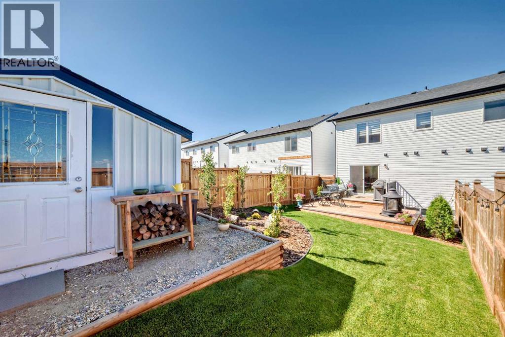 Photo 32 of 22 Vincent Gate, Sylvan Lake AB