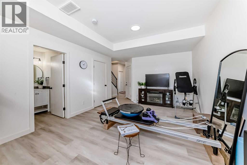 Photo 29 of 22 Vincent Gate, Sylvan Lake AB