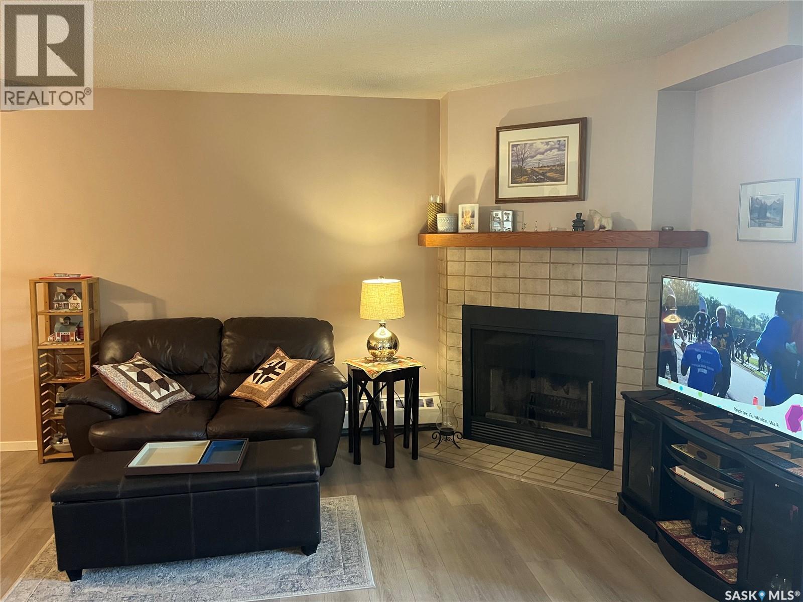 Photo 17 of 120 3410 Park Street, Regina SK