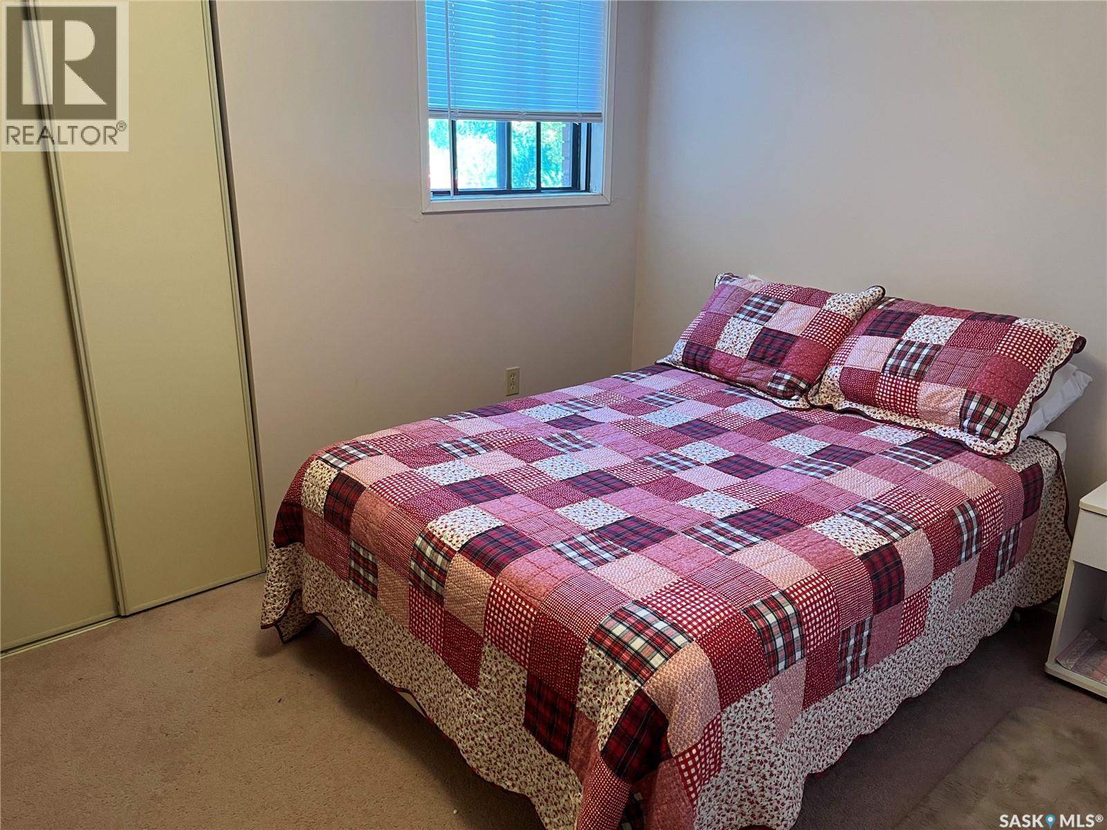 Photo 11 of 120 3410 Park Street, Regina SK