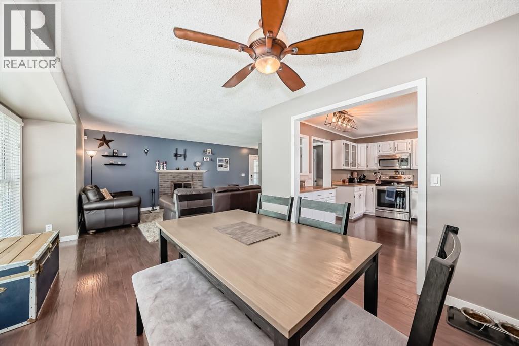 Photo 7 of 316 Banister Drive, Okotoks AB