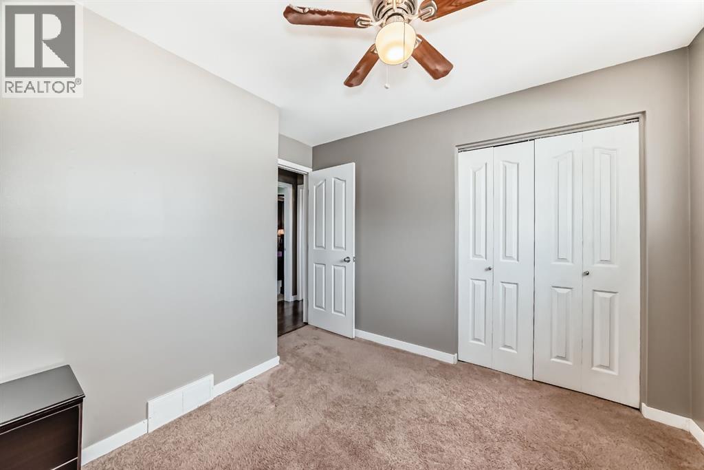 Photo 16 of 316 Banister Drive, Okotoks AB