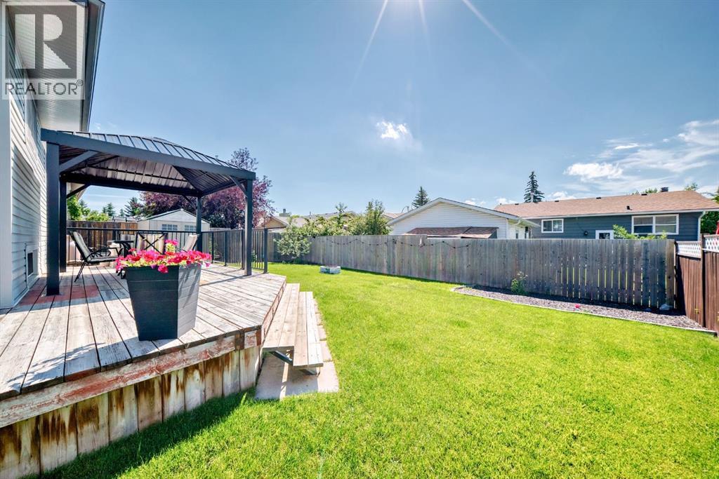Photo 40 of 316 Banister Drive, Okotoks AB