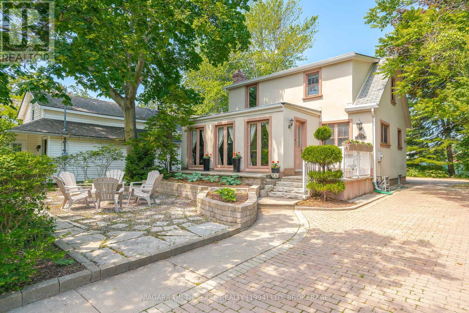 Photo 20 of 229 Victoria Street, Niagaraonthelake ON