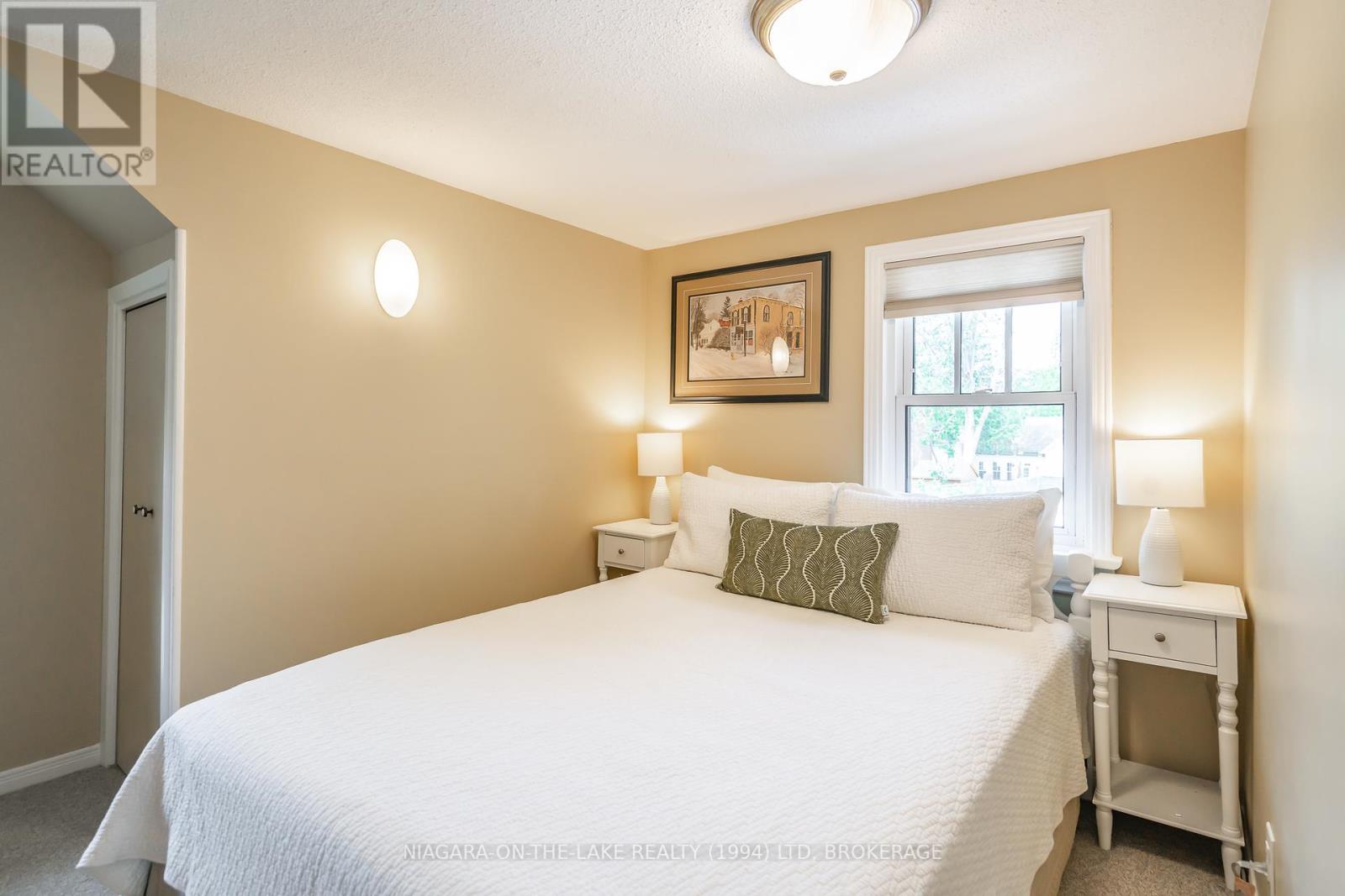 Photo 25 of 229 Victoria Street, Niagaraonthelake ON