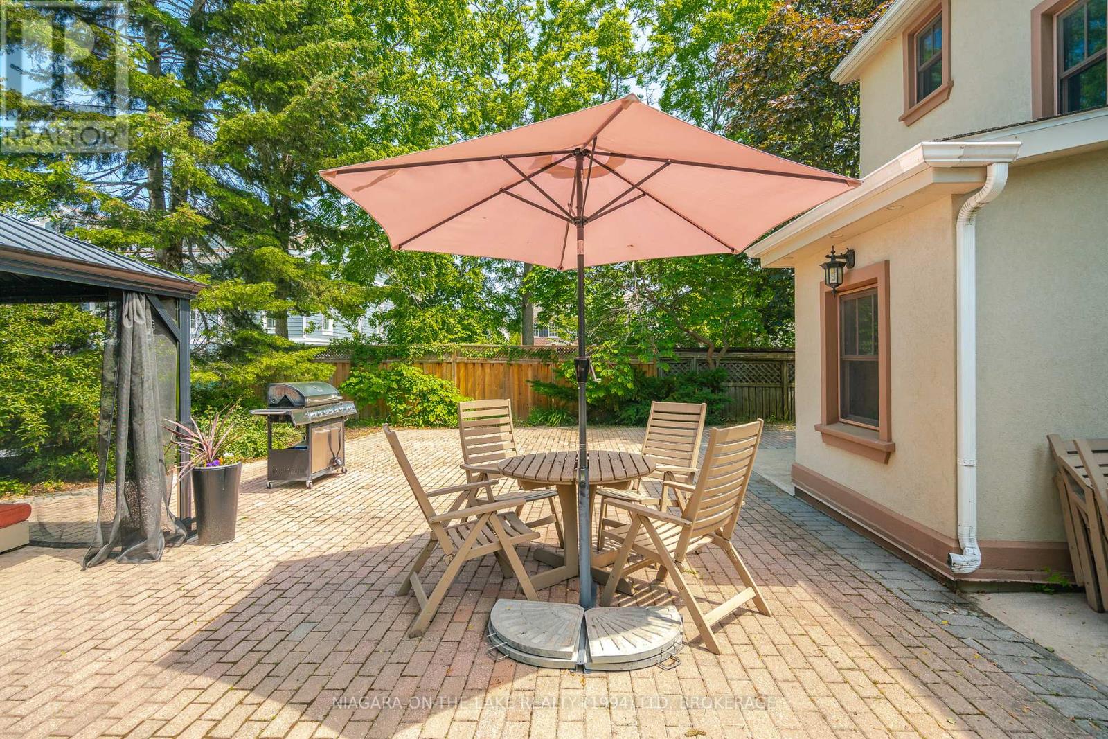 Photo 8 of 229 Victoria Street, Niagaraonthelake ON