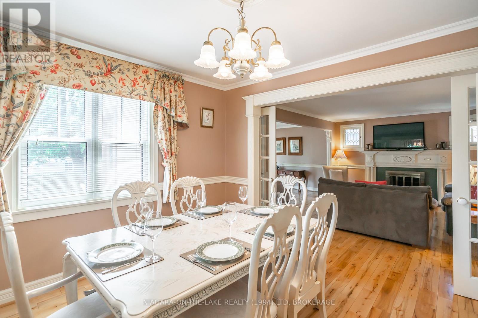 Photo 24 of 229 Victoria Street, Niagaraonthelake ON