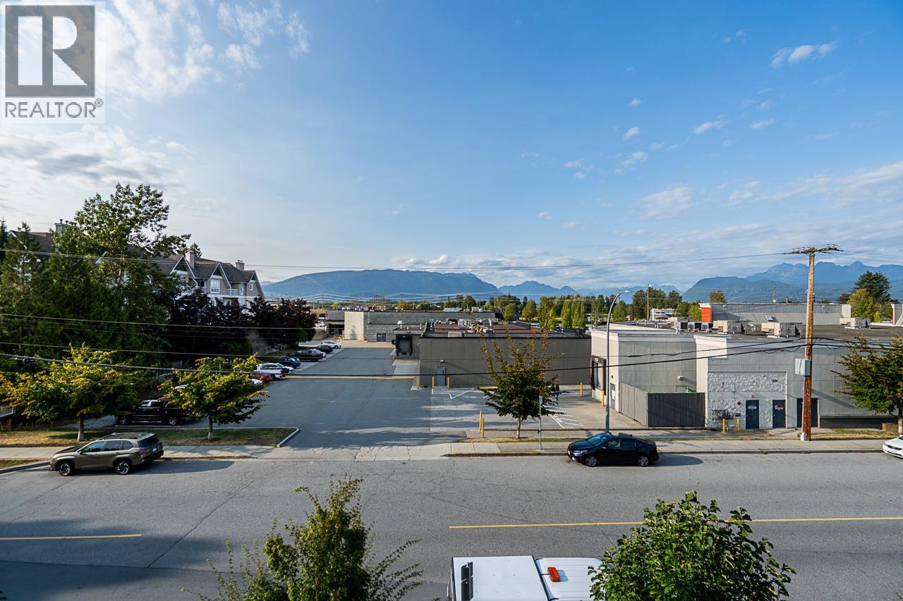 Photo 25 of 319 12460 191 Street, Pitt Meadows BC