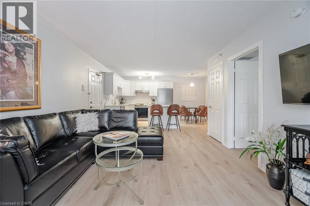 Photo 17 of 4005 Kilmer Drive Unit 104, Burlington ON