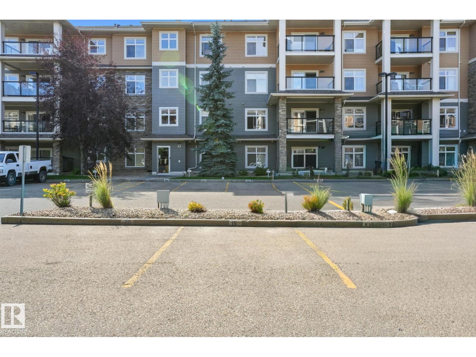 Photo 3 of 113 11615 Ellerslie Rd Sw Sw, Edmonton AB