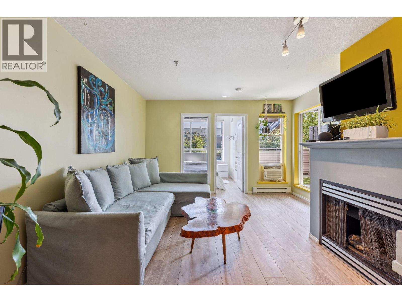 Photo 17 of 202 3939 Hastings Street, Burnaby BC